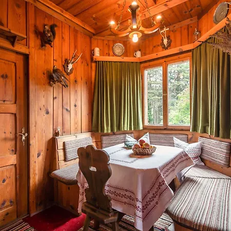 Chalet Cozy Chalet In With Terrace Obsteig
